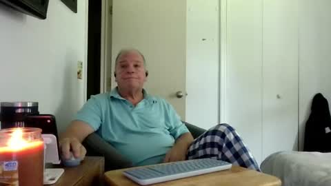 Snapshot of mackdocc001 chatting on 08.05.26 mackdocc001 online show from 08.05.26