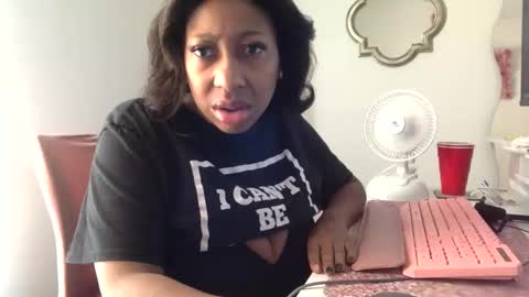 madam_glam online show from 03.09.26