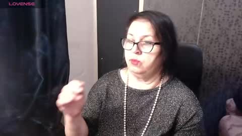 Madam Sanjanne online show from 04.21.26