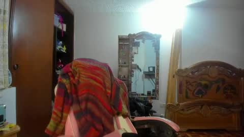 Snapshot of madam_sativa chatting on 04.21.26 di online show from 04.21.26