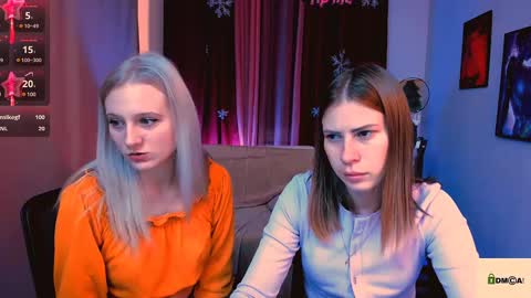 Snapshot of madam_ulis chatting on 12.22.24 Ulis online show from 12.22.24