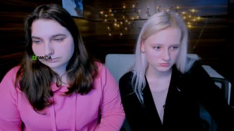 Snapshot of madam_ulis chatting on 01.27.25 Ulis online show from 01.27.25