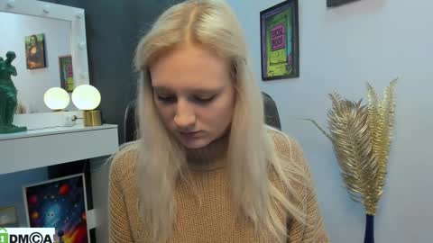 Snapshot of madam_ulis chatting on 02.03.25 Ulis online show from 02.03.25