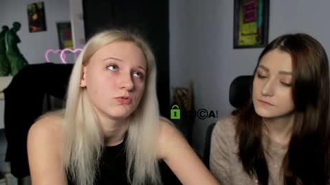 Snapshot of madam_ulis chatting on 02.07.25 Ulis online show from 02.07.25