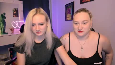 Snapshot of madam_ulis chatting on 02.12.25 Ulis online show from 02.12.25