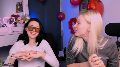 Snapshot of madam_ulis chatting on 02.17.25 Ulis online show from 02.17.25