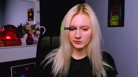 Snapshot of madam_ulis chatting on 02.24.25 Ulis online show from 02.24.25