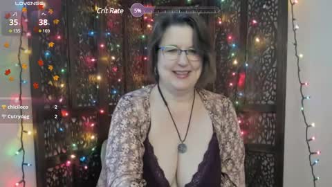 Snapshot of madam_verity chatting on 12.22.24 Madam Verity online show from 12.22.24