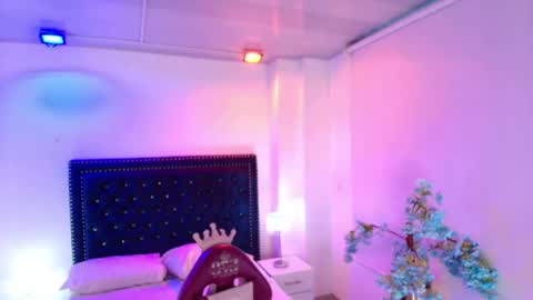 Madame Scarllet  online show from 06.04.26