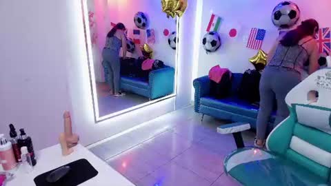 Madame Scarllet  online show from 07.12.26