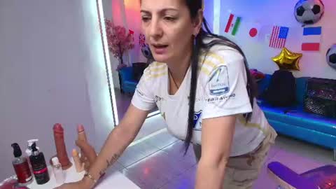 Madame Scarllet  online show from 07.18.26