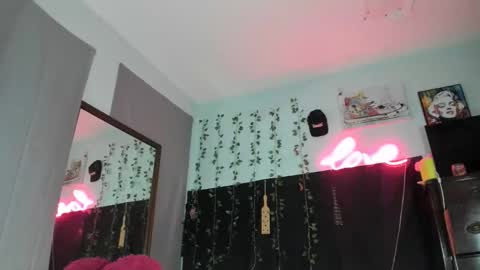 Maddi Avalon online show from 02.10.26