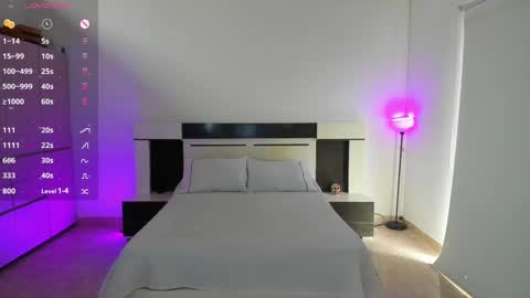 Maddie  online show from 02.10.25