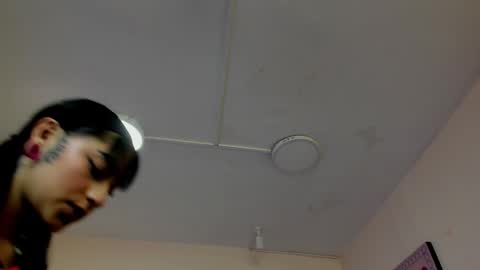 Maddierosee online show from 02.04.26