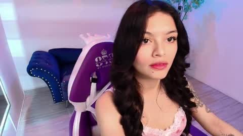 maddie_t18 online show from 04.23.26