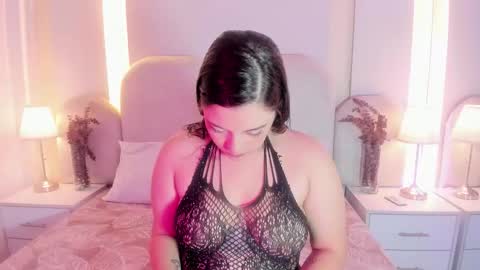 Snapshot of maddieevans_ chatting on 12.04.25 Maddie online show from 12.04.25