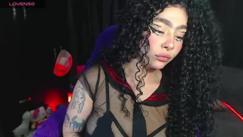 Snapshot of maddiie_and_clyde chatting on 05.16.26 maddiie and clyde online show from 05.16.26