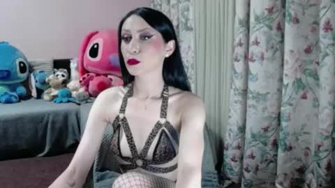 Maddison Summer online show from 06.10.26