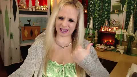 MaddisonRae online show from 02.19.26