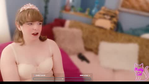 Maddy Cat online show from 12.01.25