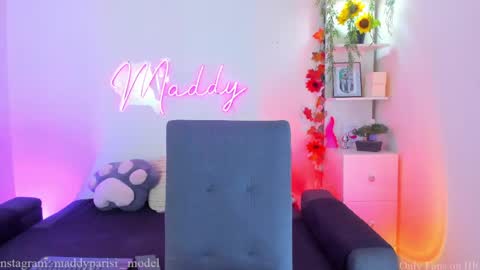 Snapshot of maddy_parisi chatting on 04.10.26 Maddy online show from 04.10.26