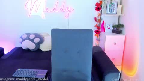 Snapshot of maddy_parisi chatting on 04.28.26 Maddy online show from 04.28.26