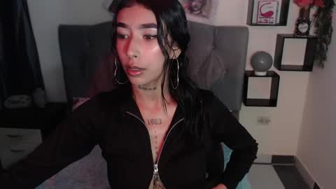 Snapshot of maddy_parker_ chatting on 02.26.25 Maddy Parker online show from 02.26.25