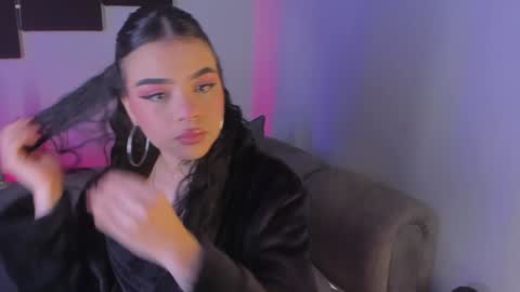 Snapshot of maddy_walker chatting on 12.30.24 Maddy online show from 12.30.24