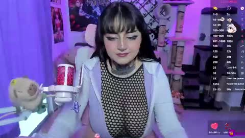 Snapshot of maddyfoox chatting on 07.25.26 Maddy Foox online show from 07.25.26