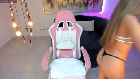 Maddy Owens online show from 07.25.26