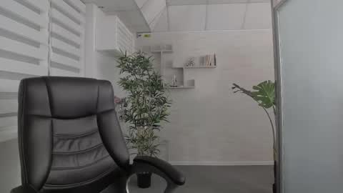 Maddy online show from 03.29.26