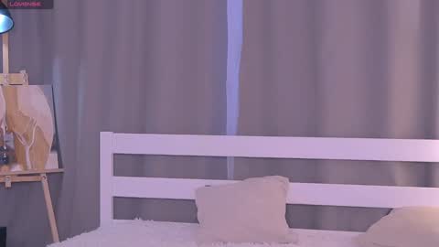 Snapshot of made_by_heaven chatting on 01.16.25 Rada online show from 01.16.25