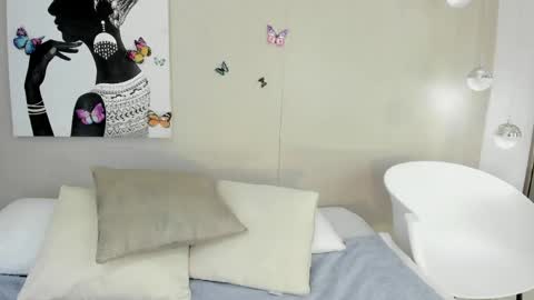  Madeline  online show from 05.05.26