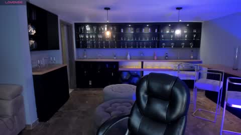 Snapshot of madelinefox_ chatting on 03.06.25 Madeline online show from 03.06.25