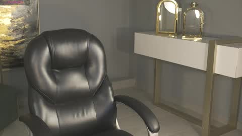 Madeline online show from 02.11.26