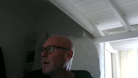 Snapshot of madio1187940 chatting on 09.24.25 madio1187940 online show from 09.24.25