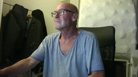 Snapshot of madio1187940 chatting on 06.28.26 madio1187940 online show from 06.28.26