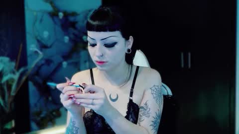 madison_jacksonn online show from 11.24.25