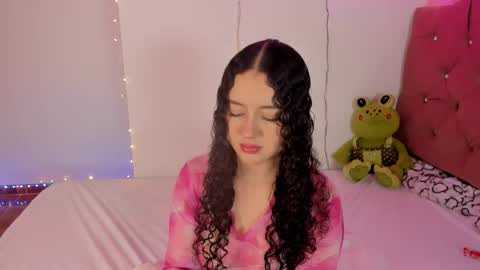 Snapshot of madison_pettis1 chatting on 11.11.25 Madison online show from 11.11.25