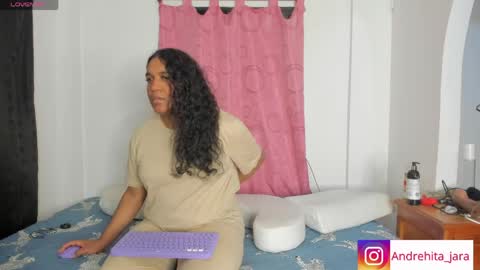 Snapshot of madisonbrunette_lxs chatting on 05.22.26 madison online show from 05.22.26