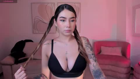 Maddi Collins online show from 11.22.25