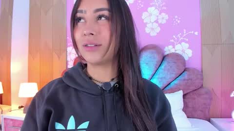 Snapshot of madisonfox01 chatting on 02.10.26 Madison online show from 02.10.26