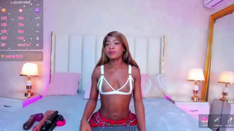 Snapshot of madissonbonny_ chatting on 05.12.26 madissonbonny_ online show from 05.12.26