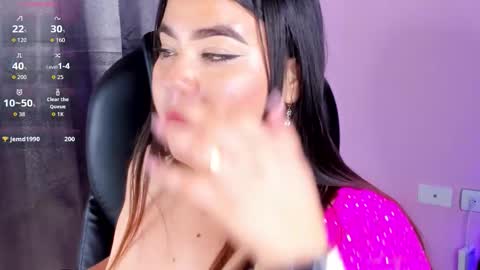 madissonlee__ online show from 09.15.25