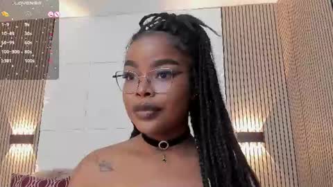 Snapshot of madissonlopez chatting on 06.28.26 Madisson Lopez online show from 06.28.26