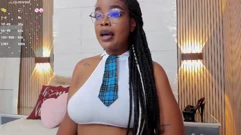 Snapshot of madissonlopez chatting on 06.30.26 Madisson Lopez online show from 06.30.26