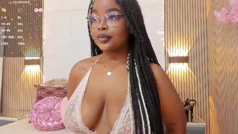Snapshot of madissonlopez chatting on 07.01.26 Madisson Lopez online show from 07.01.26
