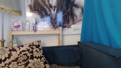 Elizabeth online show from 03.01.25