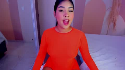 Snapshot of madylust chatting on 01.09.26 Madison online show from 01.09.26