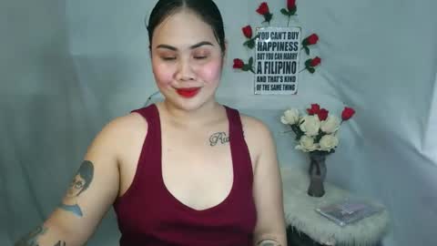 Snapshot of mae_hottie69 chatting on 10.09.25 mae_hottie69 online show from 10.09.25